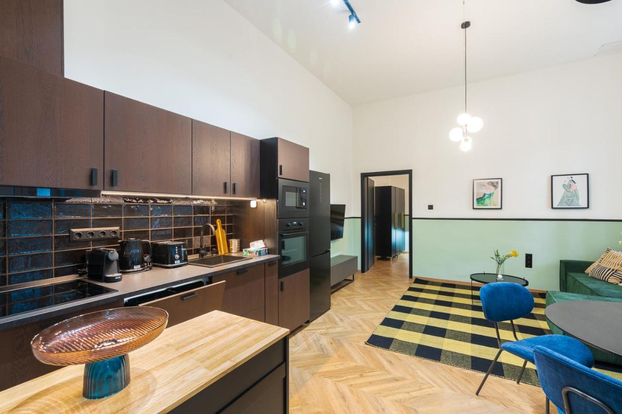 Luxury Peaceful Apartment By The St Stephen'S Basilica Budapest Exteriör bild